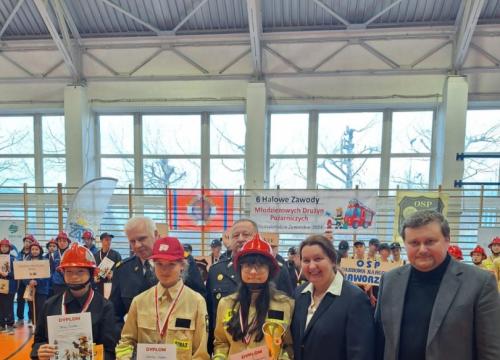 VI Powiatowe Halowe Zawody Sportowo-Pozarnicze Mlodziezowych Druzyn Pozarniczych